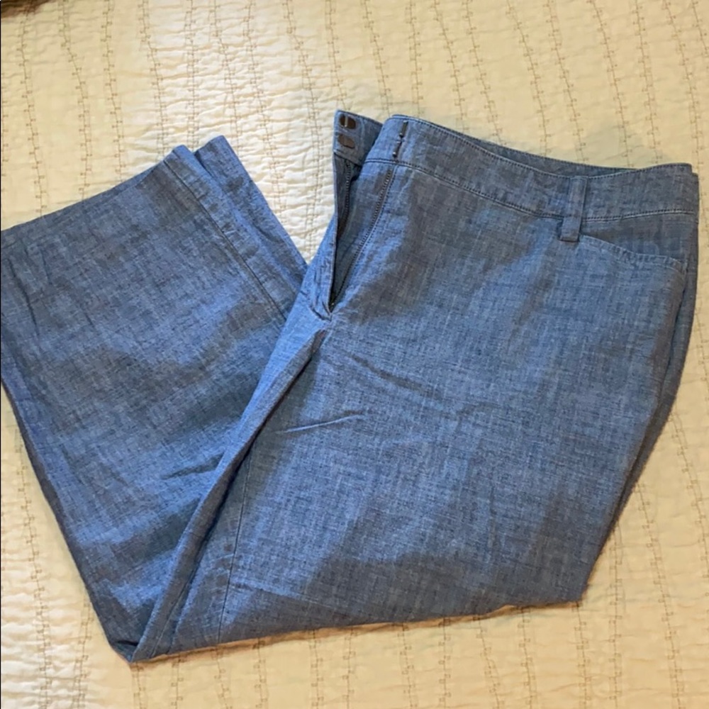 Lands End Chambray Crops size 20w